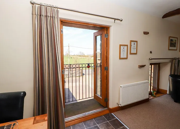 Swallow's Nest Semesterbostad